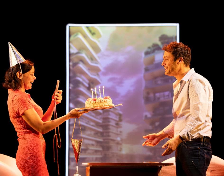 Like / Ivan Calberac