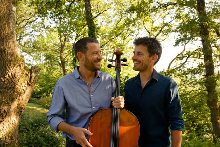 CAMILLE & MATTHIEU SAGLIO